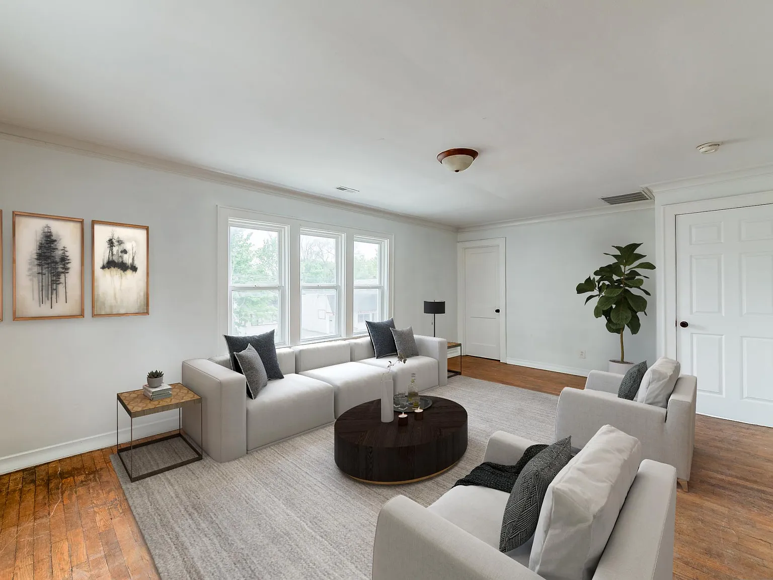 3 bed, 1200 sqft, $1,290 — Photo 2