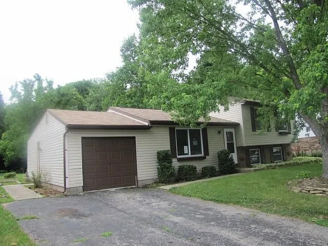 104 Westrock Farm Dr photo 1