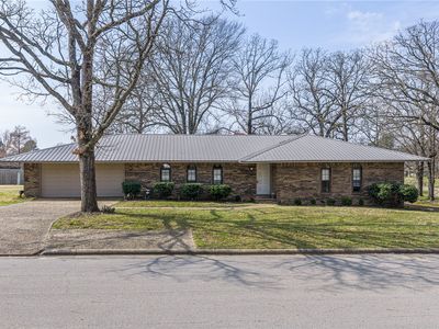 10008 Essex Pl, Fort Smith, AR, 72908