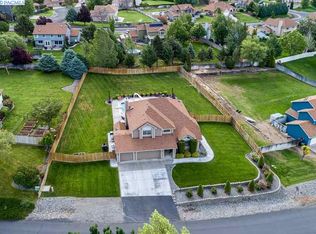 2780 Lapierre Canyon Dr, Kennewick, WA 99338