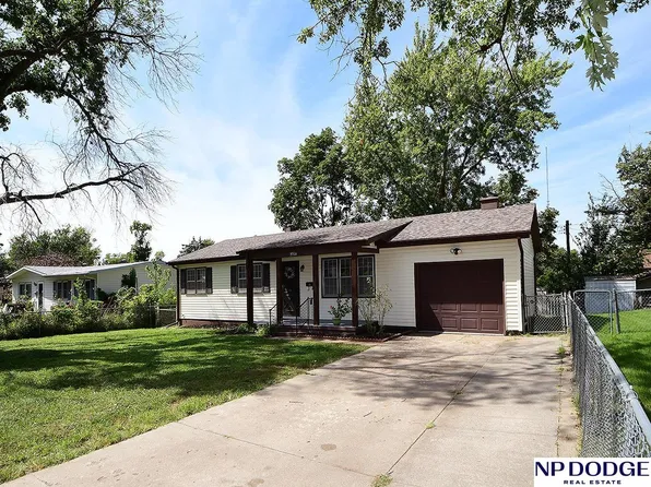 5516 N 63rd St, Omaha, NE 68104