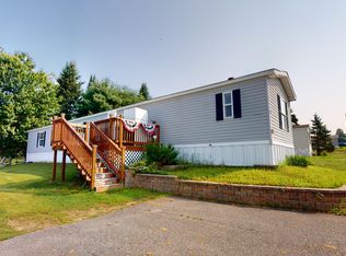15 Dunlop Ave, Mechanic Falls, ME 04256