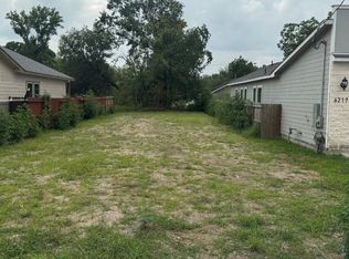 6213 Bobby Burns St, Houston, TX 77028