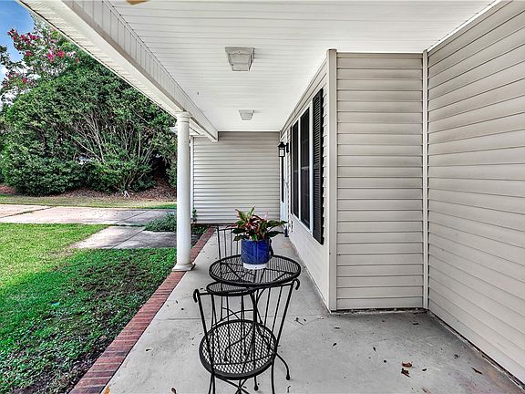 4th image of 126 Grand Oak Cir
