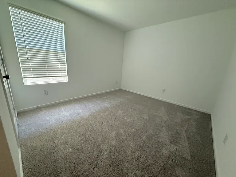 7412 Woodpecker Dr — Photo 7