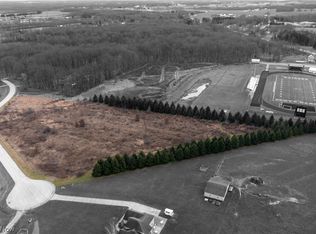 Fox Run Ln, Canfield, OH 44406