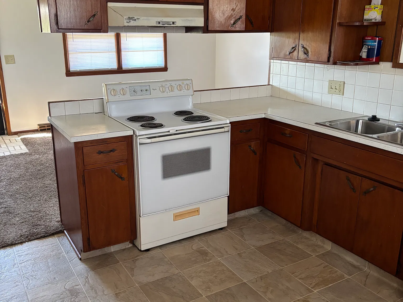 2167 E Cherry St — Photo 3