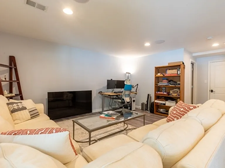 220 W General Grey Ct — Photo 21