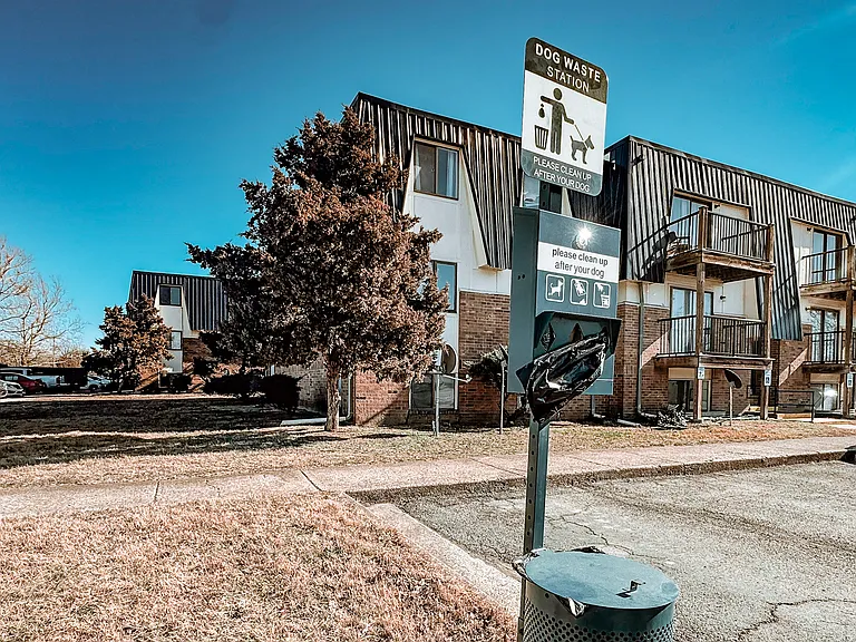 Prairie West Apartments — Photo 8