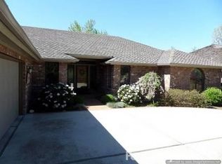 4838 N Lake Front Pl, Garden City, ID 83714