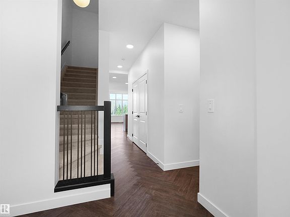 3rd image of 20624 43rd Ave NW