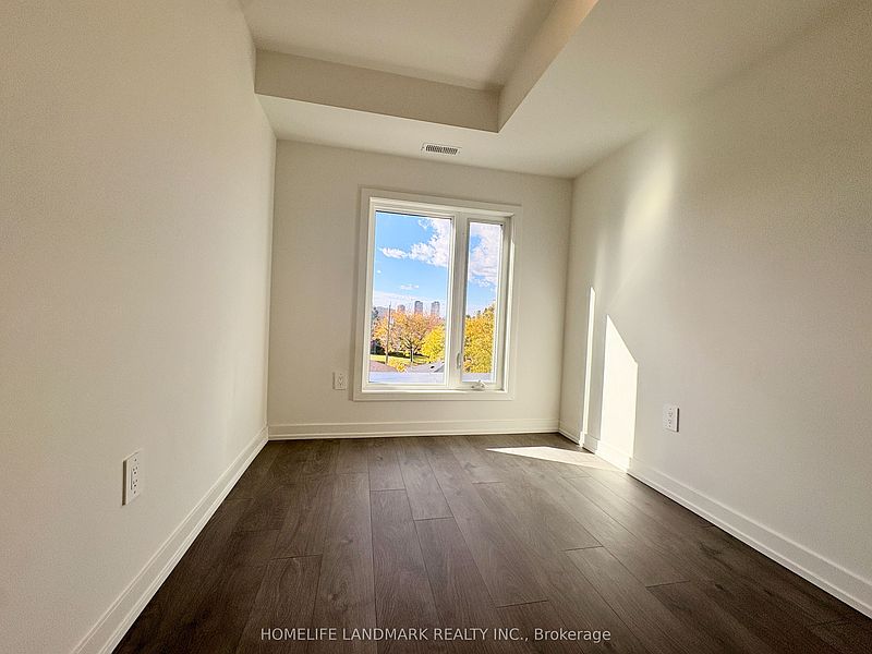 Toronto Townhouse for rent - 2 Bedrooms — photo 6