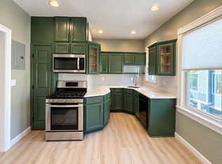 14 Dyer St APT 3, Dorchester Center, MA 02124