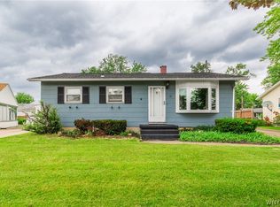 14 Harvington Rd, Tonawanda, NY 14150