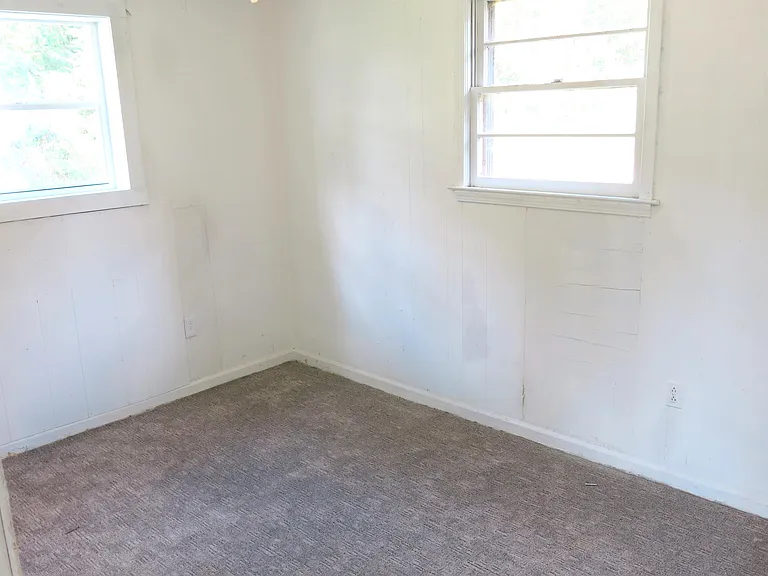 216 Bonita Ln — Photo 9