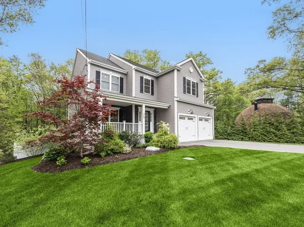 464 Paine Rd, North Attleboro, MA 02760