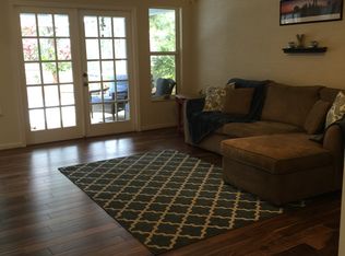 29 Grand Bay Cir, Juno Beach, FL 33408