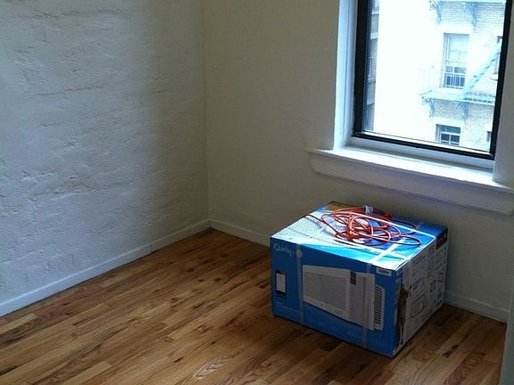 5th image of 429 E 65th St APT 13