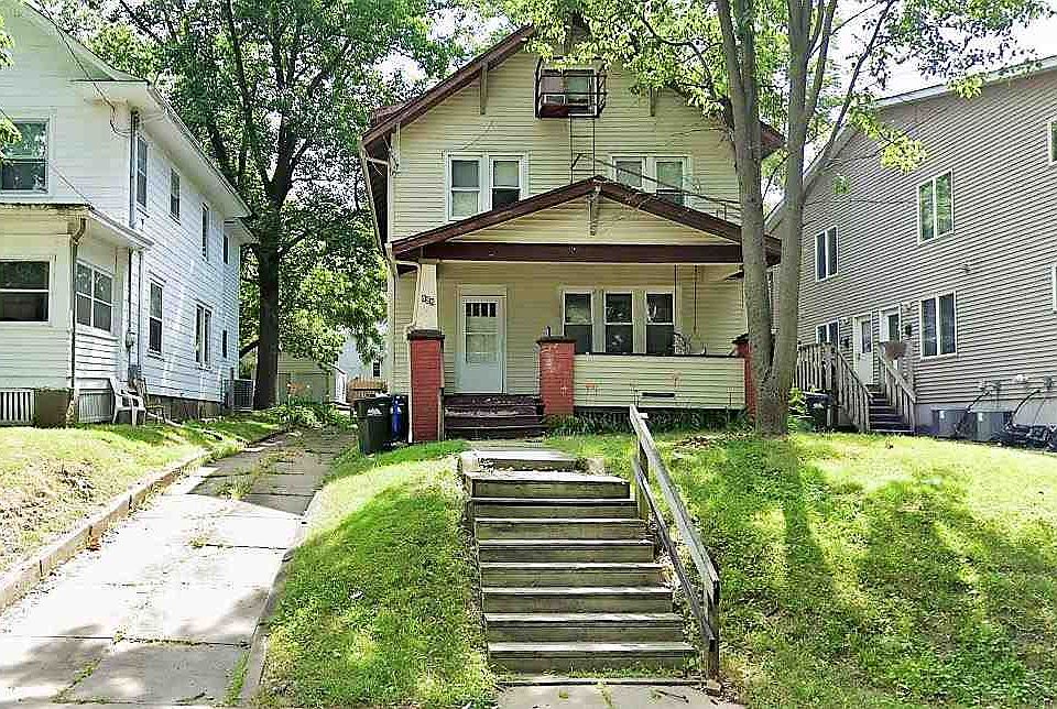 1st image of 528 S Lucas St
