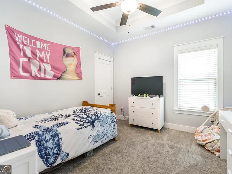 306 Rustic Live Oak Trl — Photo 26