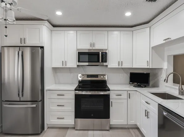15342 Lakes Of Delray Boulevard #98, Delray Beach, FL 33484