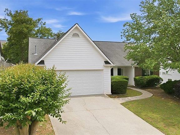 3rd image of 3335 Ennfield Ln