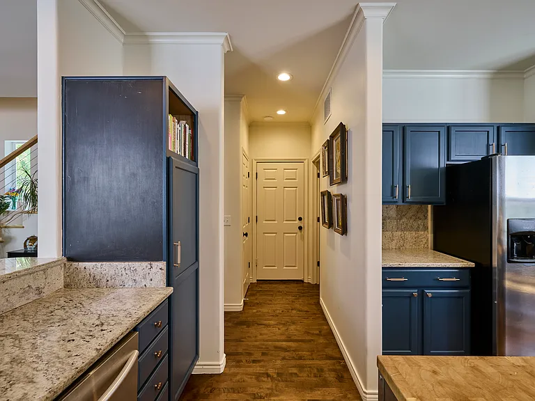 38 Ferguson Dr — Photo 13