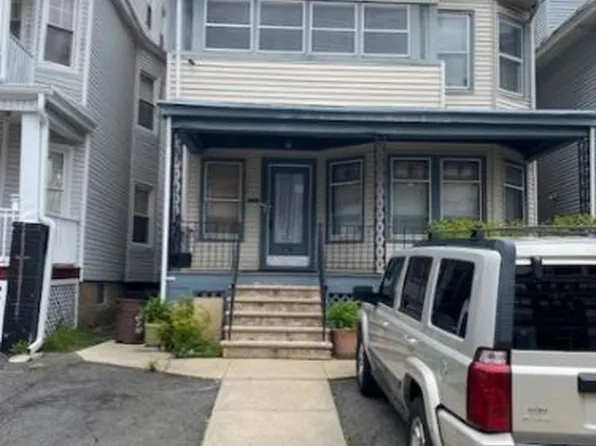 218 Park Ave, East Orange, NJ 07017