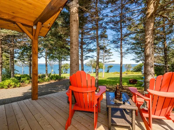 6829 Highway 101, Gilberts Cove, NS B0W 2R0