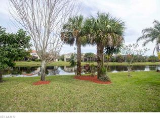 1711 Triangle Palm Ter, Naples, FL 34119