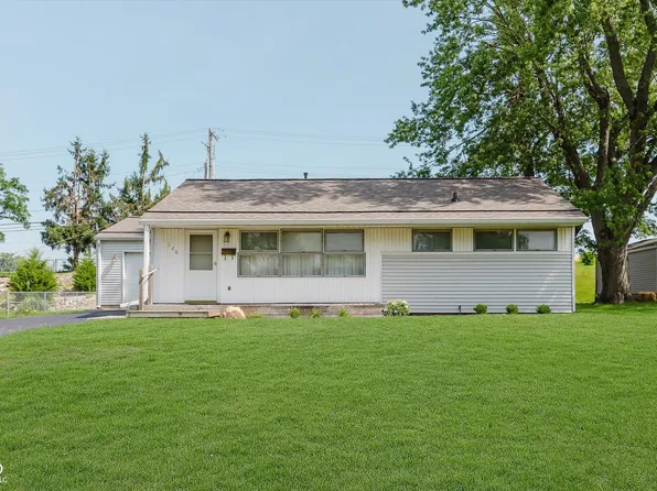 126 Ursal Ln, Greenwood, IN 46143