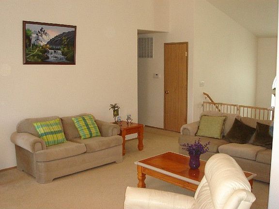 Spacious living room