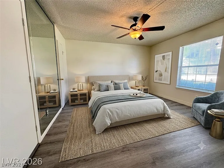 3823 S Maryland Pkwy #H1 — Photo 12