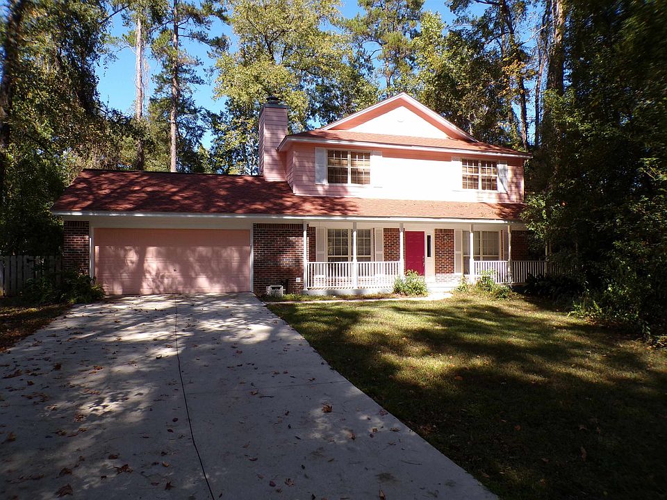 1st image of 240 Sturgeon Dr