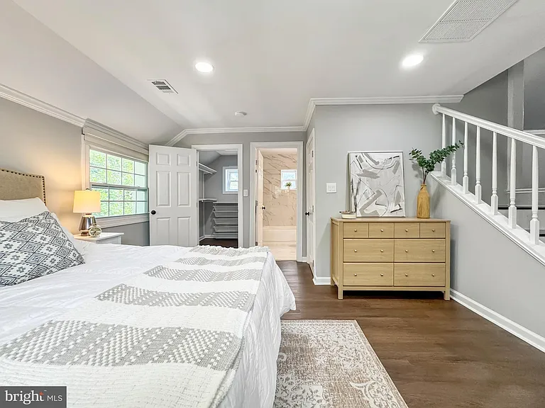 6621 Hallwood Ave — Photo 33