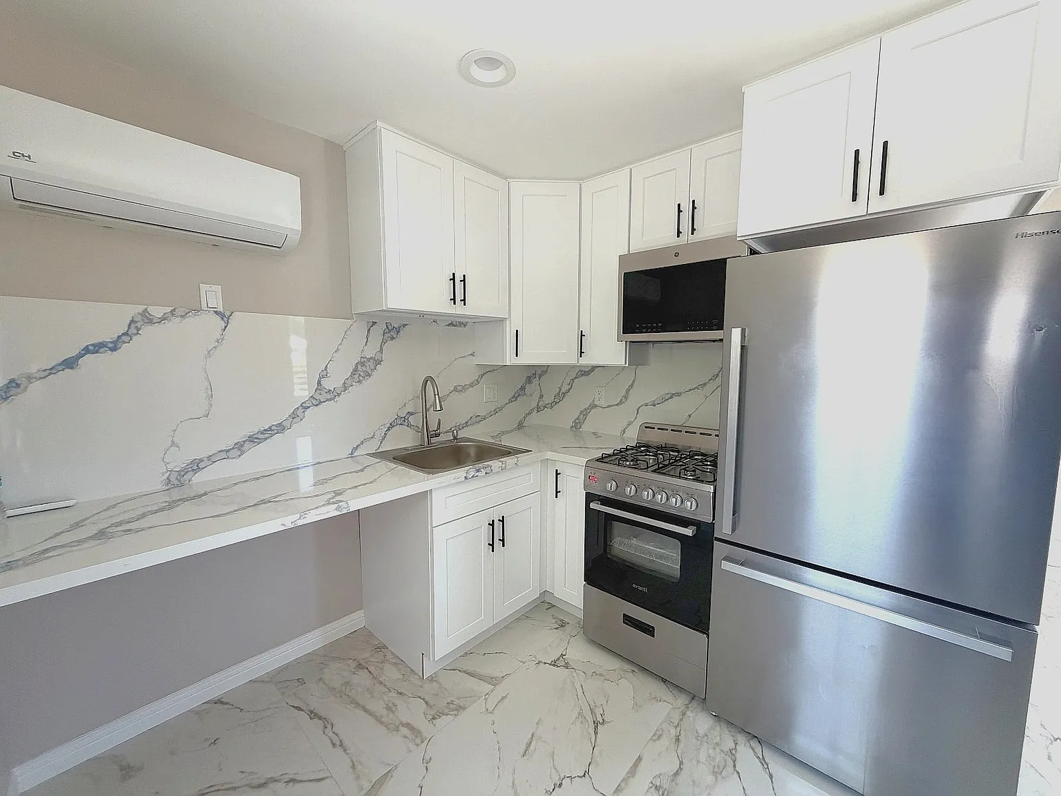 1 bed, $1,800 — Photo 2
