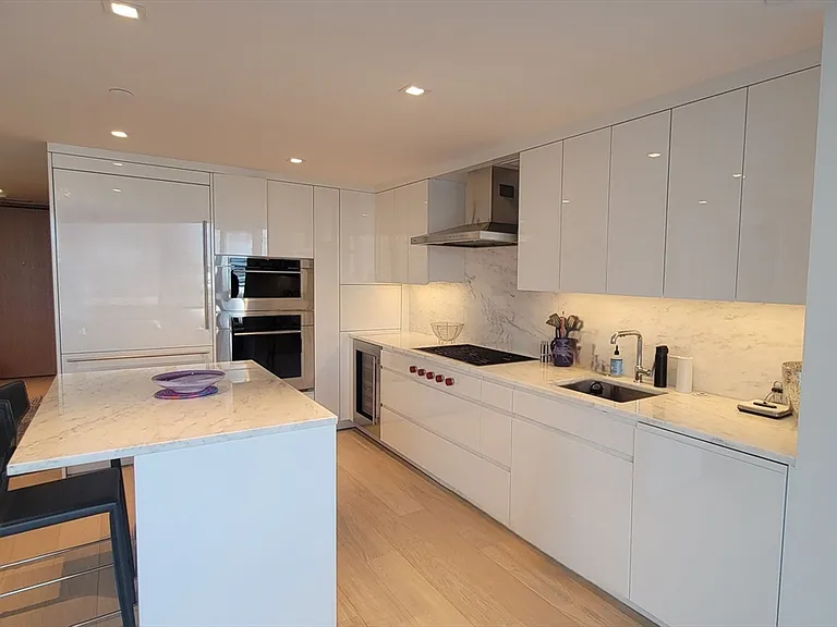 150 Seaport Blvd #9F — Photo 4