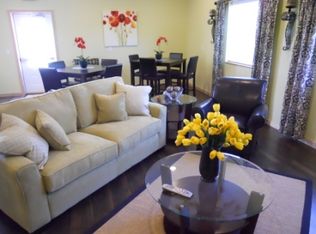 3911 Valley View Dr N APT 203, Eagan, MN 55122