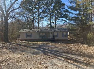 2412 Whitfield Rd, Clarksville, TN 37040