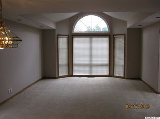 7154 Lawnridge St NE, Salem, OR 97303