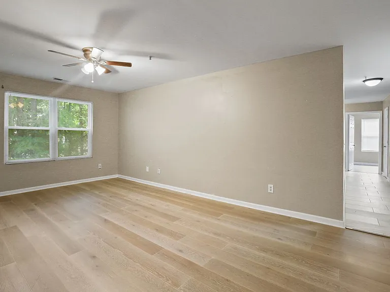 5104 Fairington Ridge Cir — Photo 11