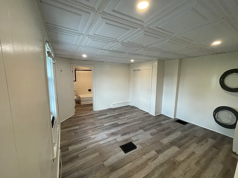 1504 Old Sulphur Spring Rd #2 — Photo 2