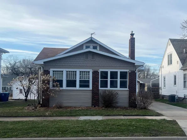 616 Campbell Ave, Waterloo, IA 50701