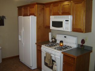 1101 Chaparrel Rd SW, Hartville, OH 44632