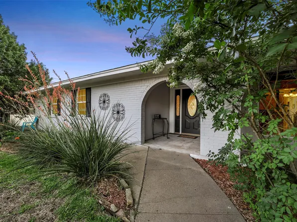 408 Wooded Crest Dr, Woodway, TX 76712