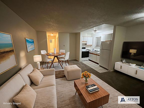 4th image of 499 W Progress Ave #304