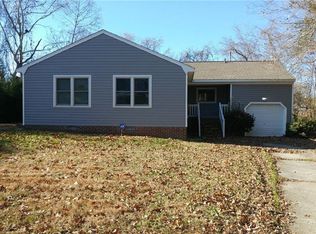 25 Bethel Rd, Newport News, VA 23608