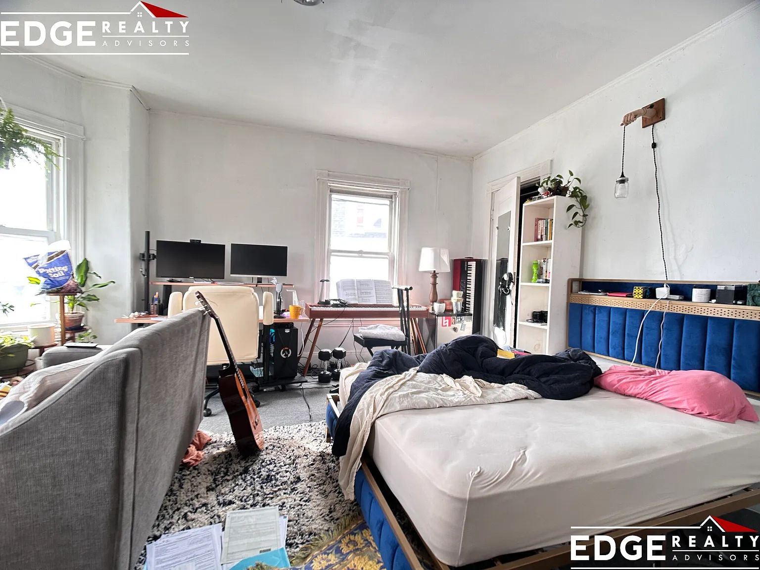 6 bed, 2500 sqft, $6,000 — Photo 4