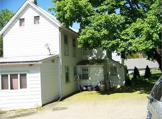 7 W Grand St, Hampton, NJ 08827