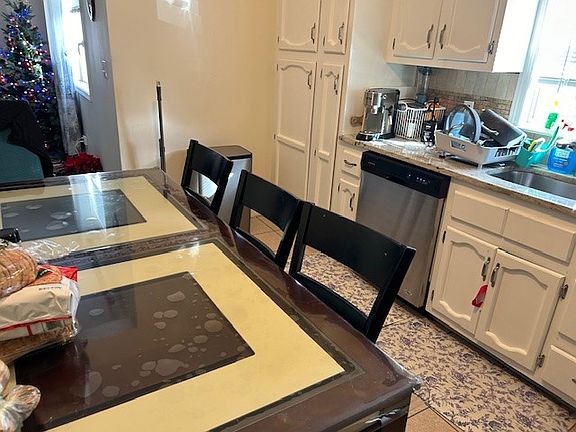 2nd image of 30 Bellew Ave #2